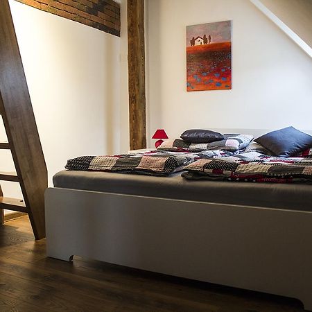 Apartament Przy Rynku Ополе Экстерьер фото