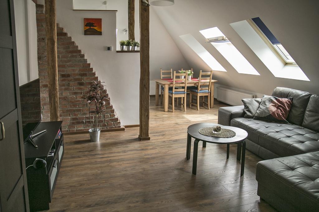 Apartament Przy Rynku Ополе Экстерьер фото