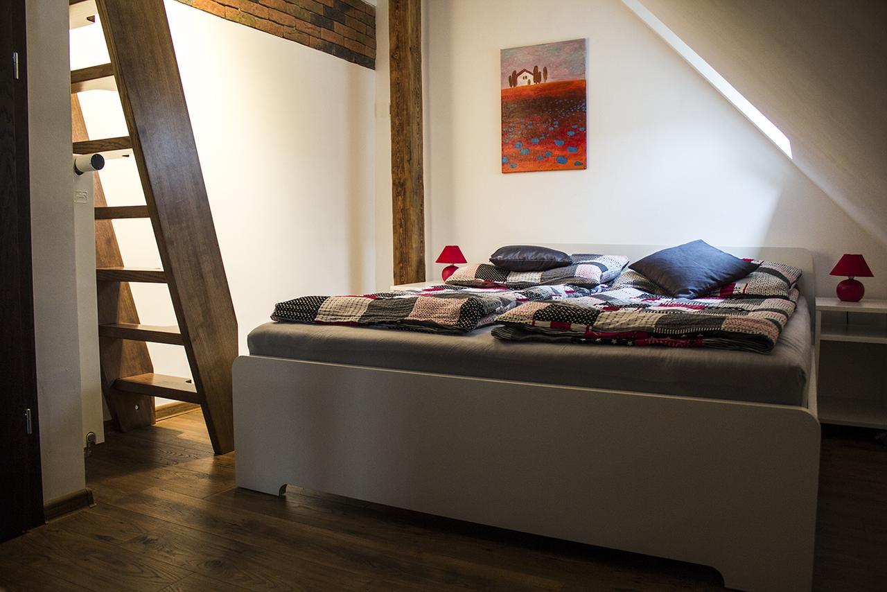 Apartament Przy Rynku Ополе Экстерьер фото